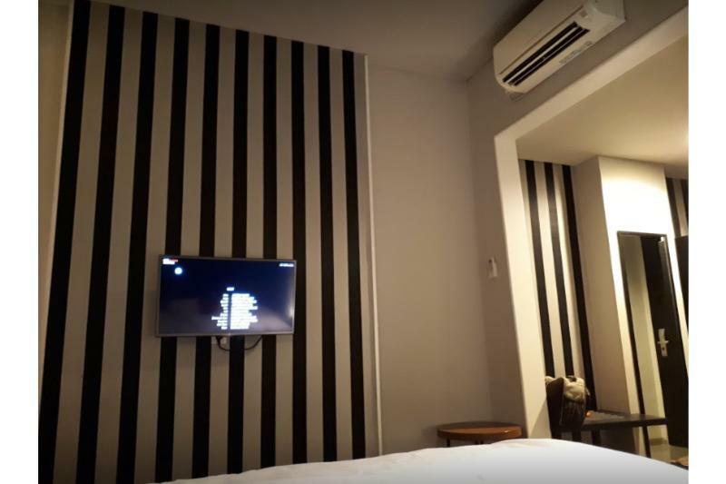 Cabin Hotel Jakarta Exterior photo
